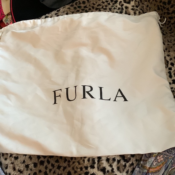 ⚫️SOLD⚫️Furla Mini Croc Crossbody & Dustbag - Picture 14 of 14